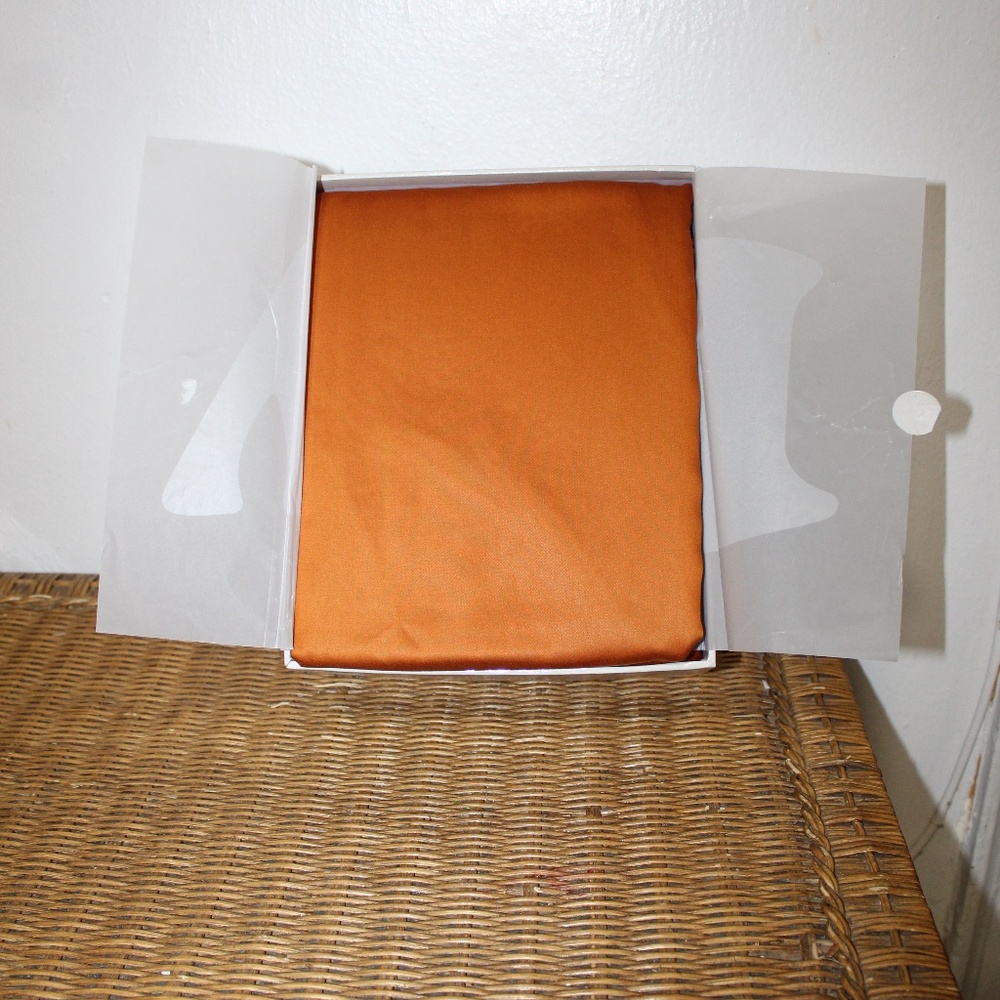 Buffy Sheet Set – Lyocell – Warm Terracotta / Rust - Picture 2 of 5